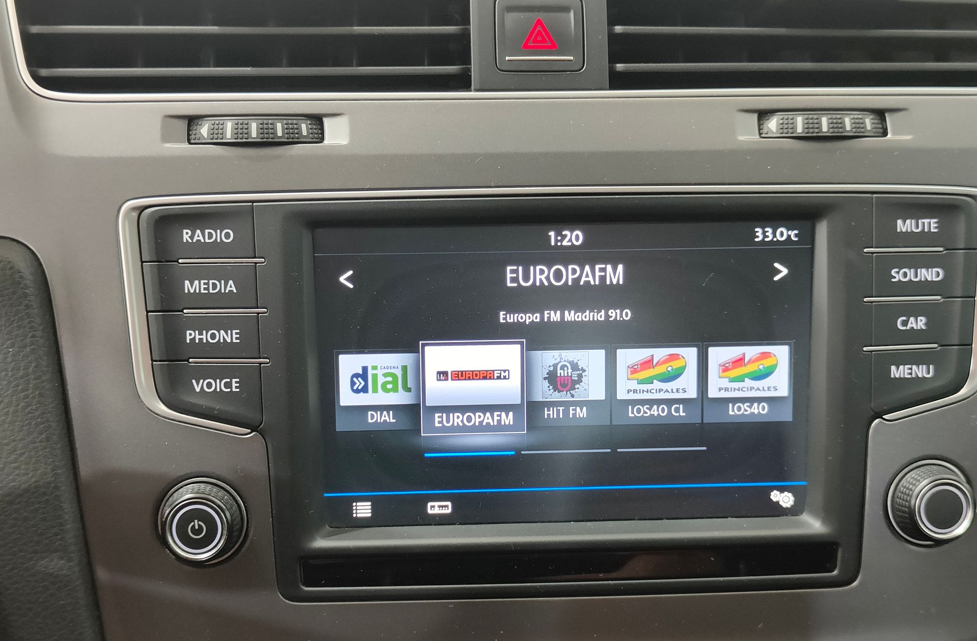 Volkswagen Golf Variant Business 1.6 TDI BMT - foto 29