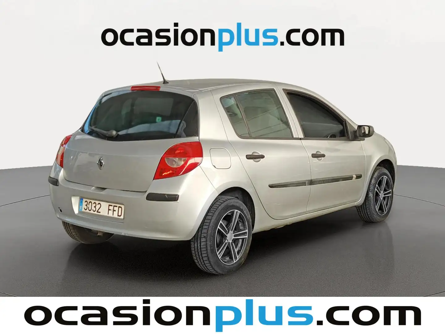 Foto Renault Clio Renault Clio 1.2 16v Pack Authentique (75 CV)