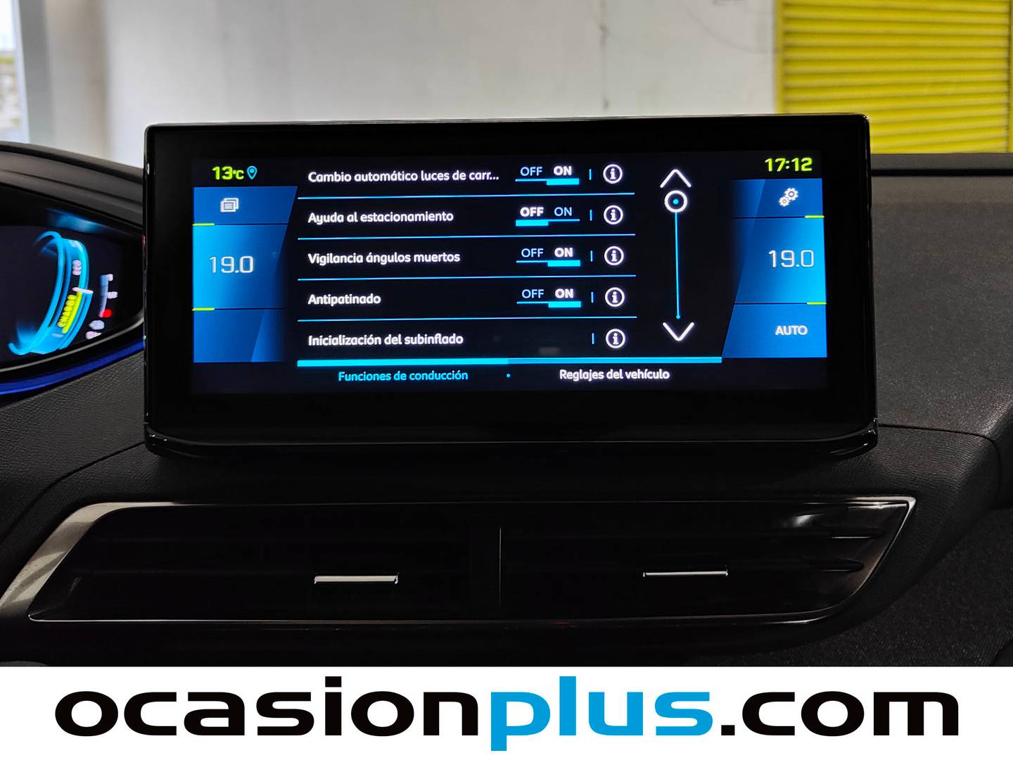 Foto Peugeot 3008 Hybrid Peugeot 3008 3008 Hybrid 300 Allure Pack e-EAT8 (300 CV)