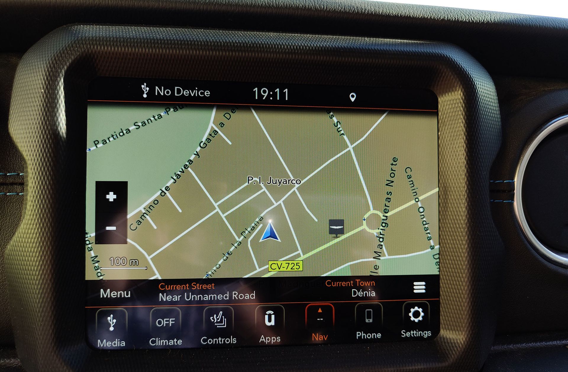 Jeep Wrangler 2.0 Rubicon 8ATX - foto 9