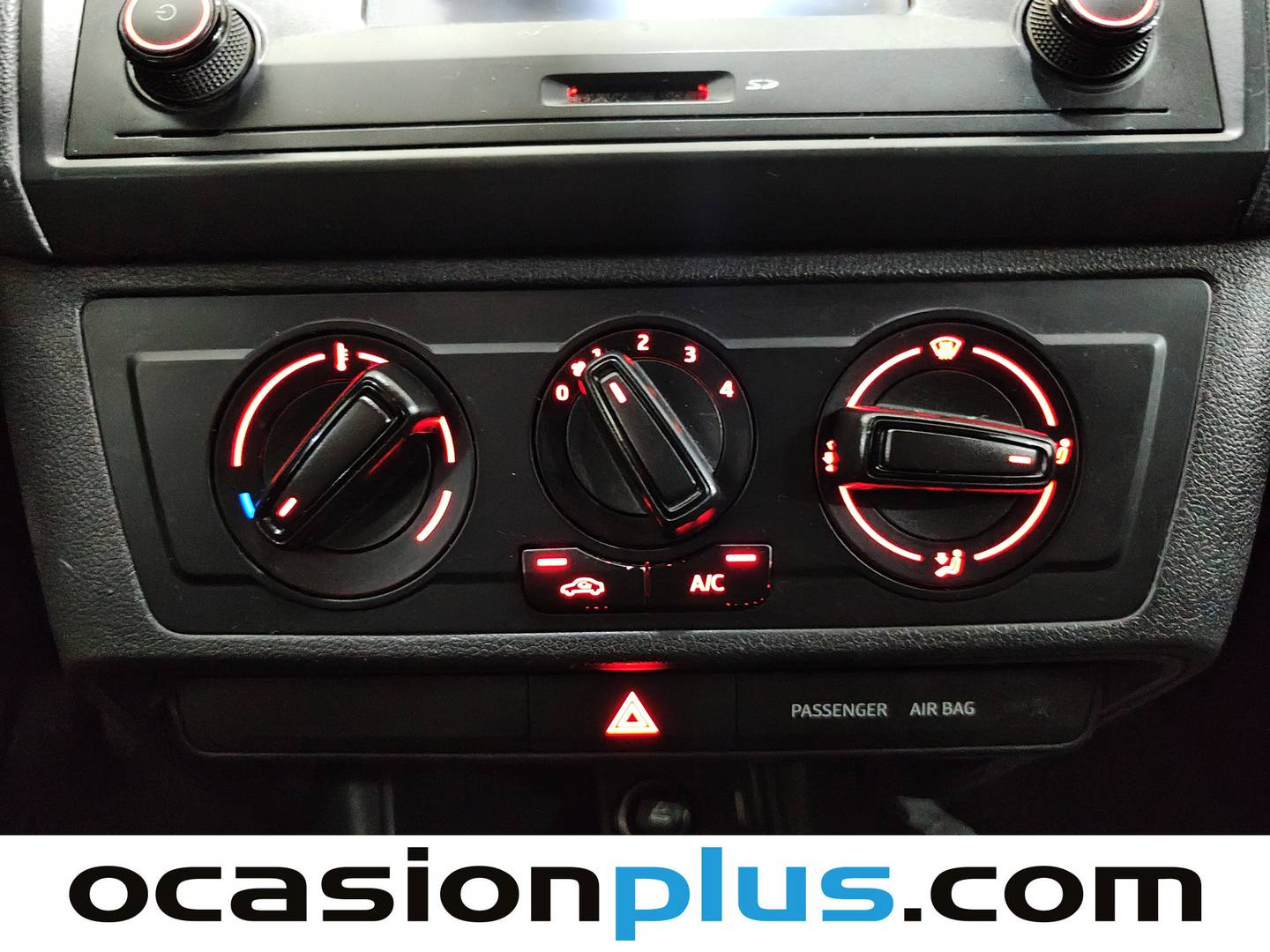 Extras y acabados del Seat Ibiza Seat Ibiza 1.2 TSI Reference Plus (90 CV)
