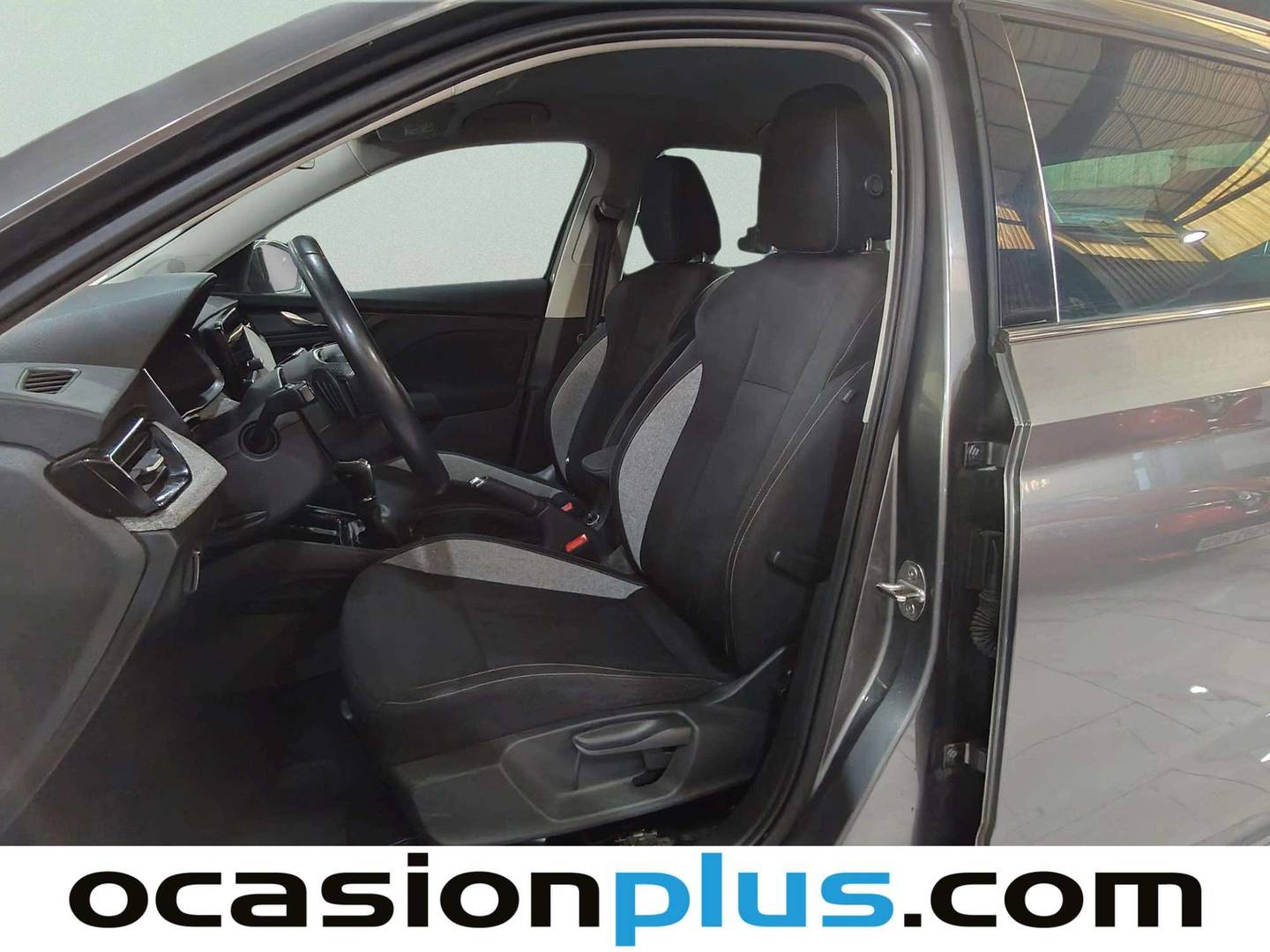 Foto asientos delanteros Skoda Kamiq Skoda Kamiq 1.0 TSI Selection DSG (115 CV)