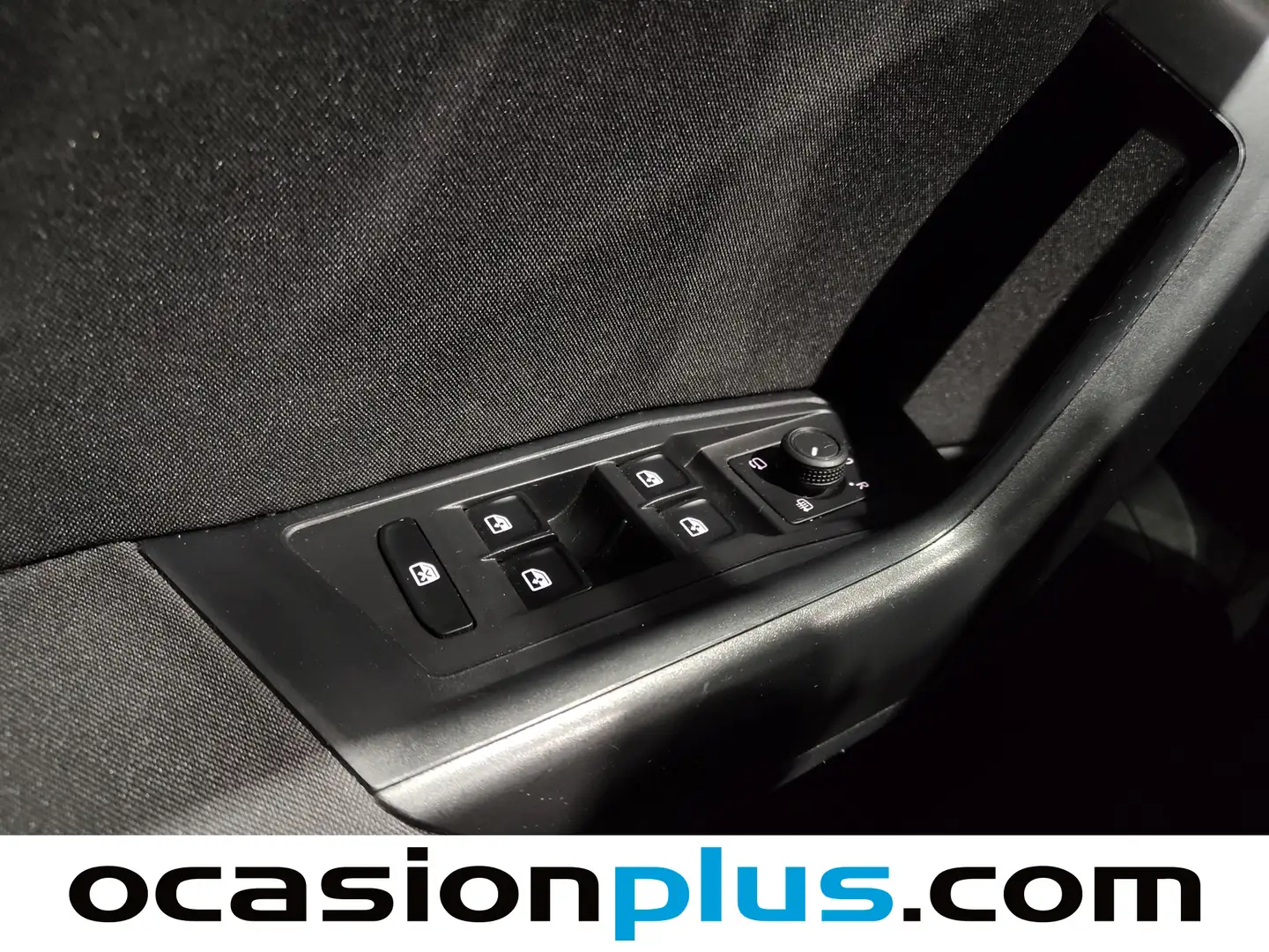 Foto Volkswagen T-Roc Volkswagen T-Roc Life 2.0 TDI (150 CV) DSG