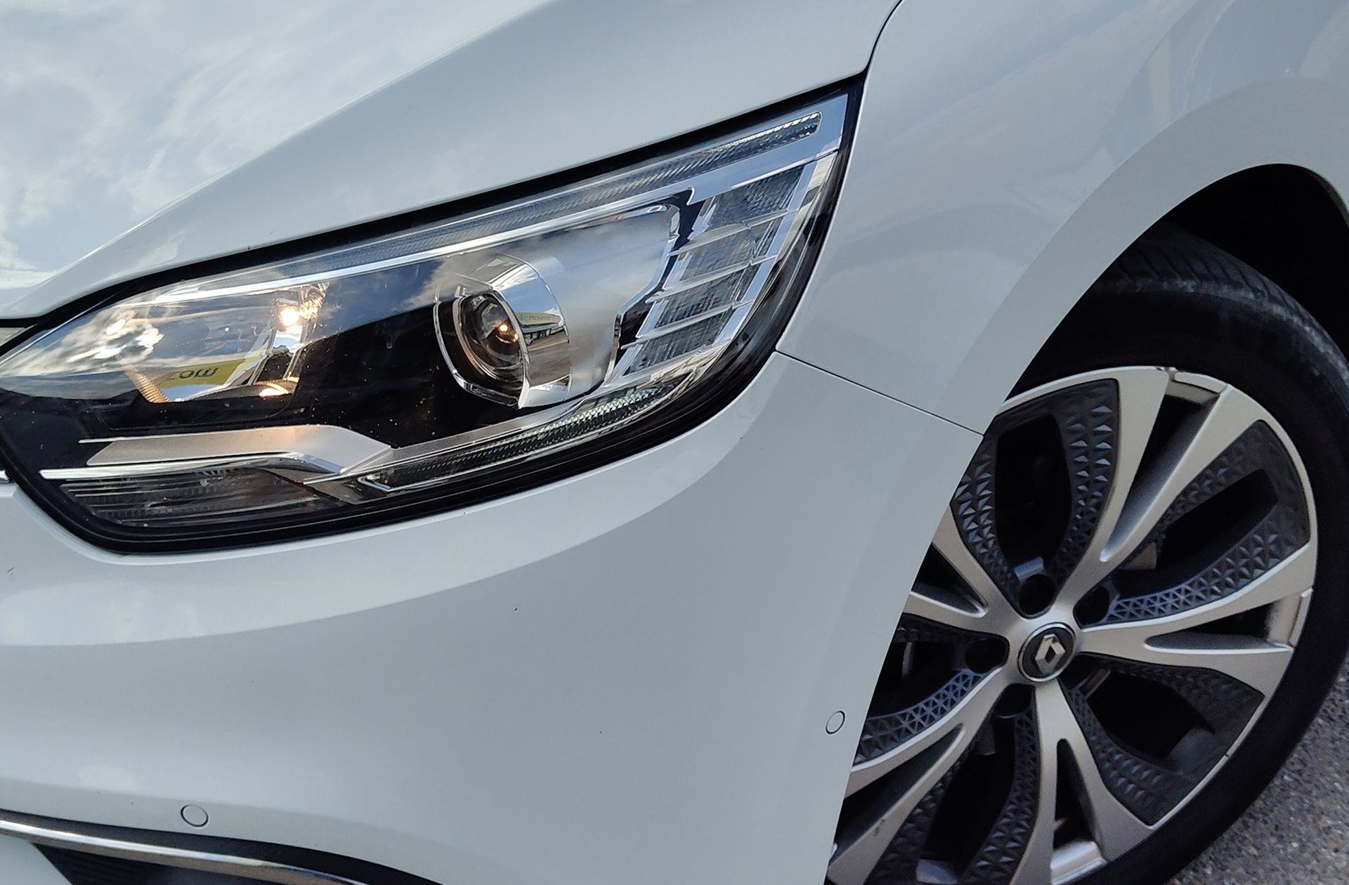 Renault Grand Scénic Zen TCe - foto 18