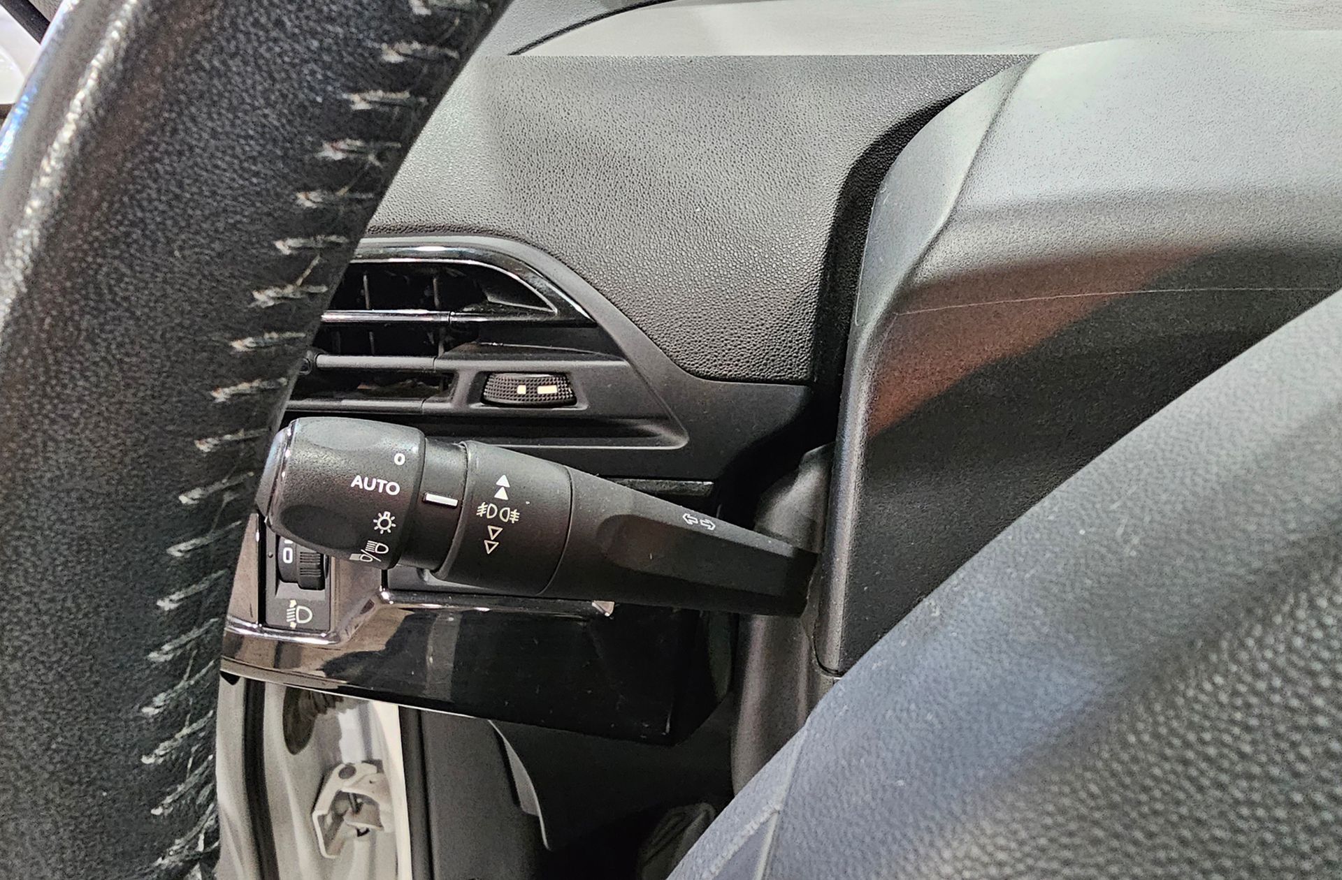 Citroën C4 Picasso 1.6 BlueHDi Live - foto 22