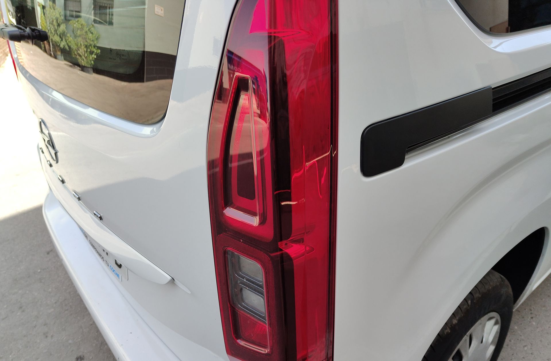 Opel Combo 1.5 Td - foto 17