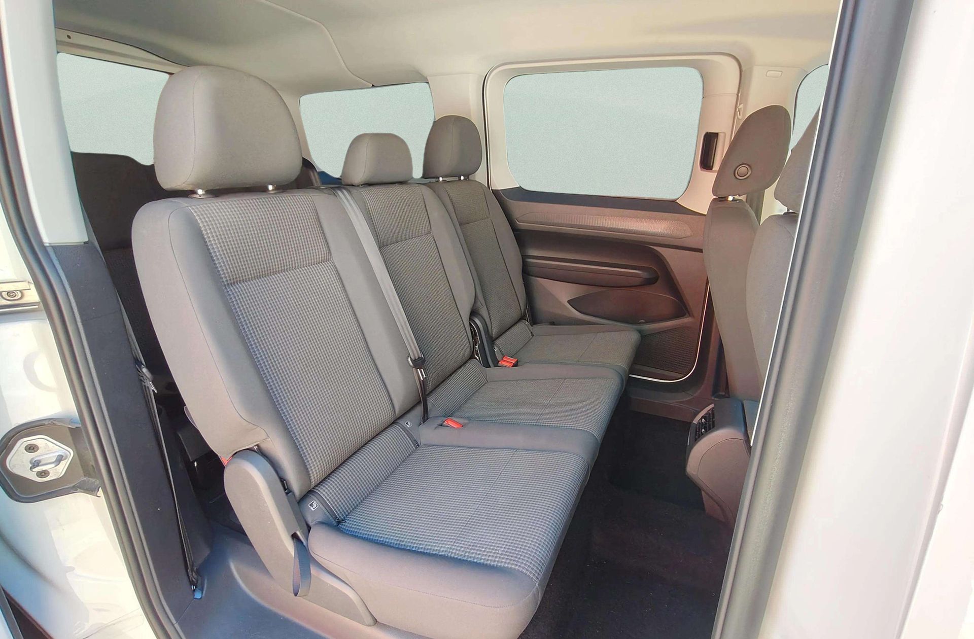 Volkswagen Caddy Maxi Origin 2.0 TDI 7 plazas - foto 17