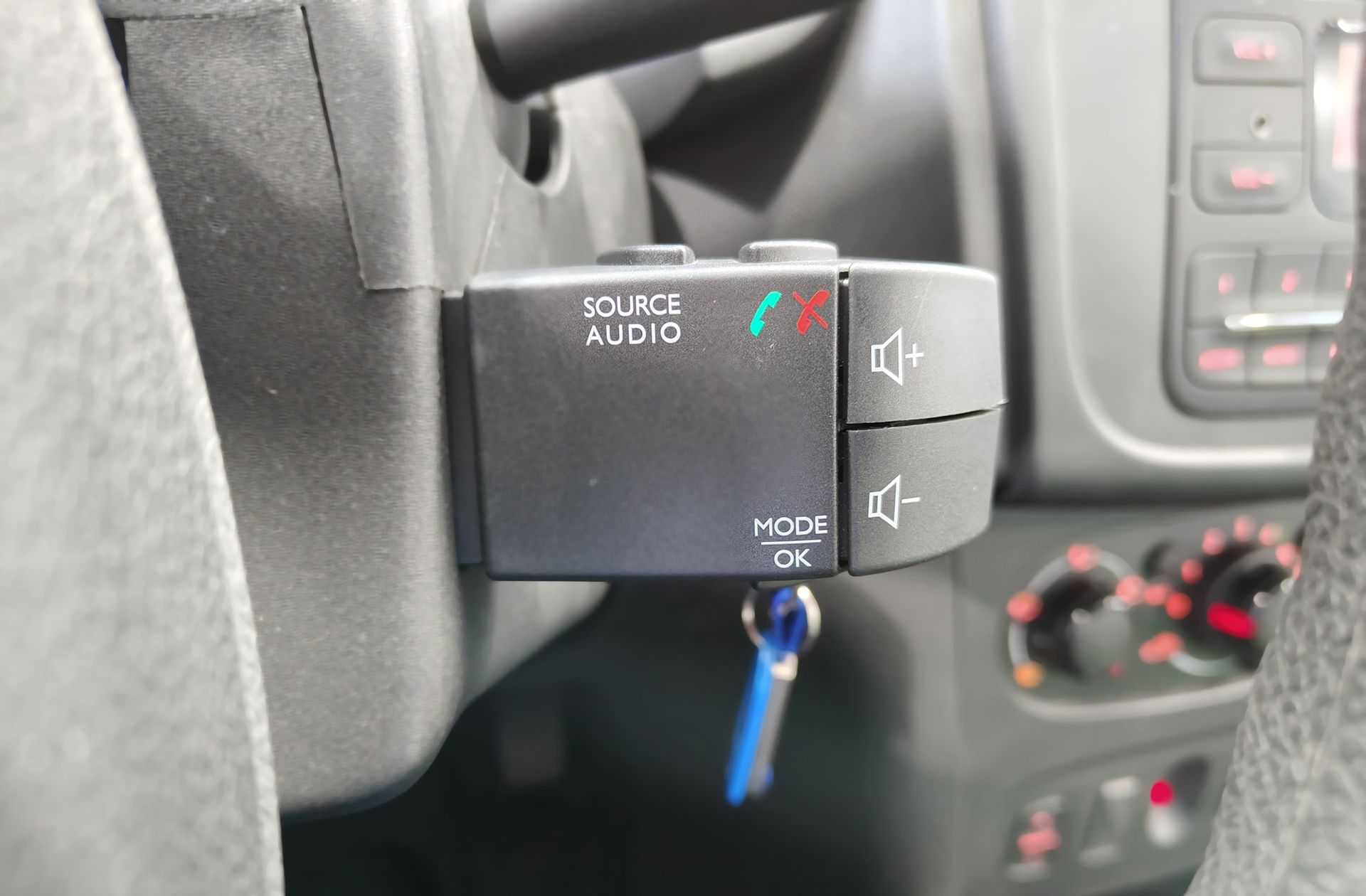 Dacia Logan 1.2 Ambiance - foto 19