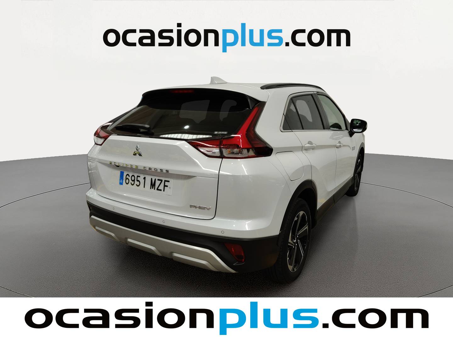 Foto trasera Mitsubishi Eclipse Cross Mitsubishi Eclipse Cross 2.4 PHEV Kaiteki 4WD Auto  (188 CV) derecha