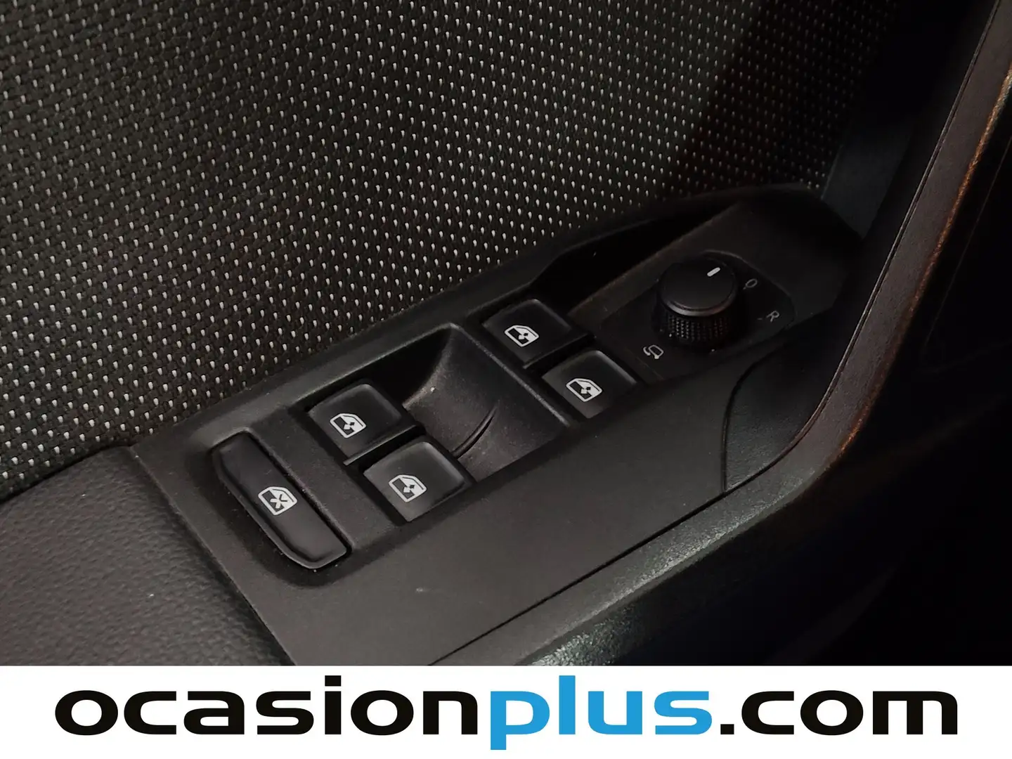 Foto Seat Arona SEAT Arona 1.0 TSI Ecomotive S&S Xcellence Edition (115 CV)