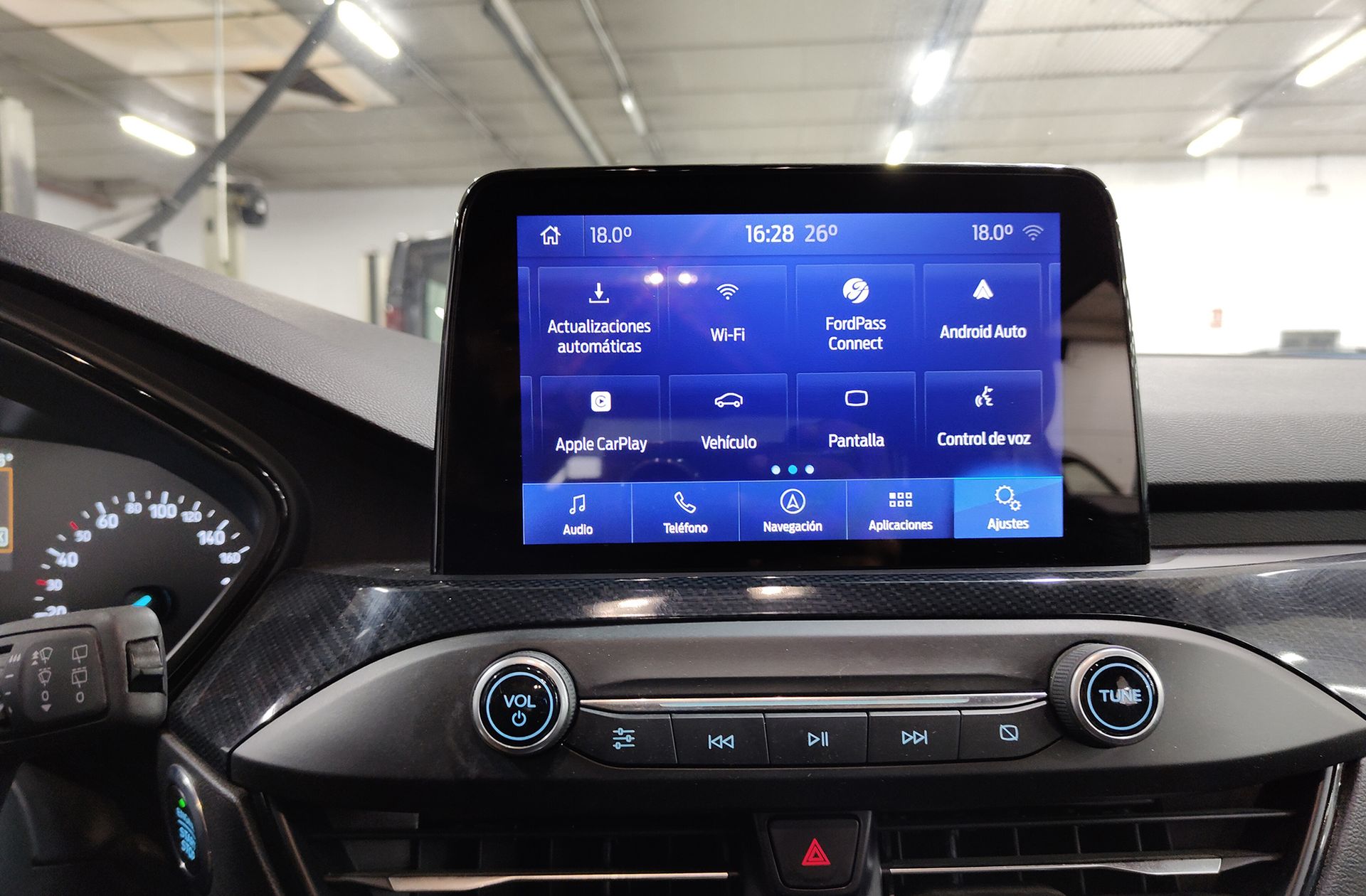 Ford Focus 1.0 EcoBoost MHEV ST-Line - foto 8