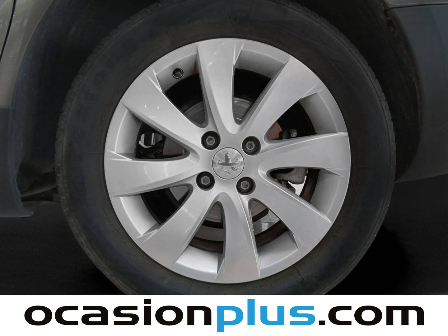 Peugeot Partner Peugeot Partner Tepee Combi 1.2 PureTech Adventure Edition (110 CV) gasolina
