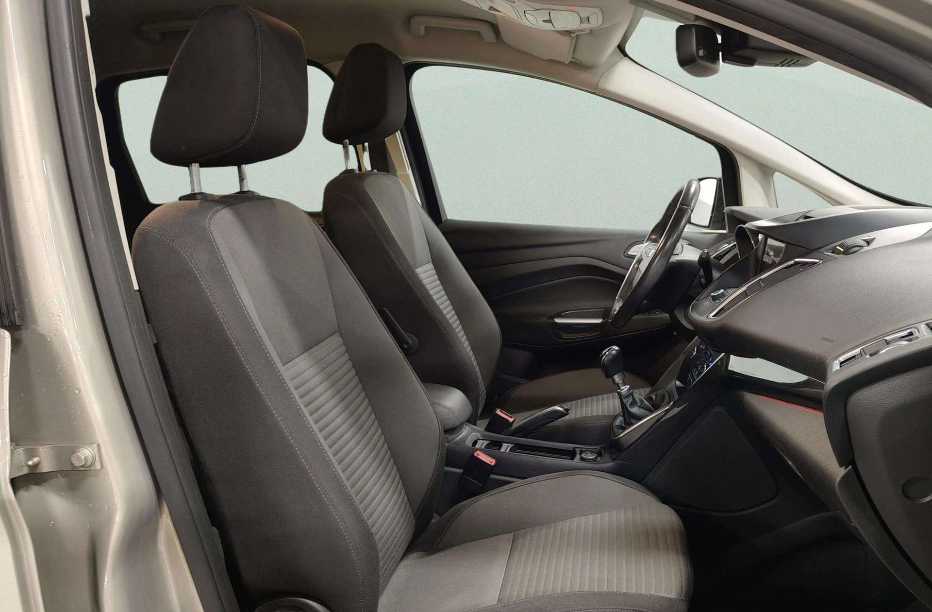 Ford C-Max 1.0 EcoBoost Titanium - foto 21