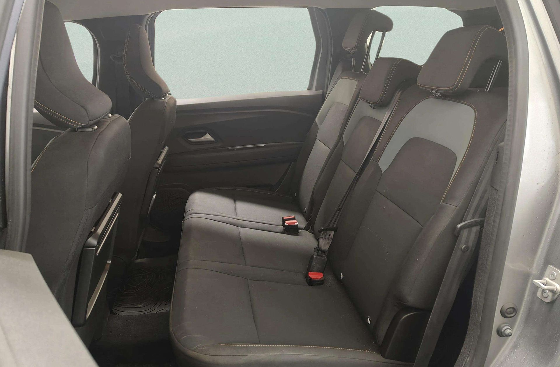 Dacia Jogger Extreme Hybrid 7 plazas - foto 12