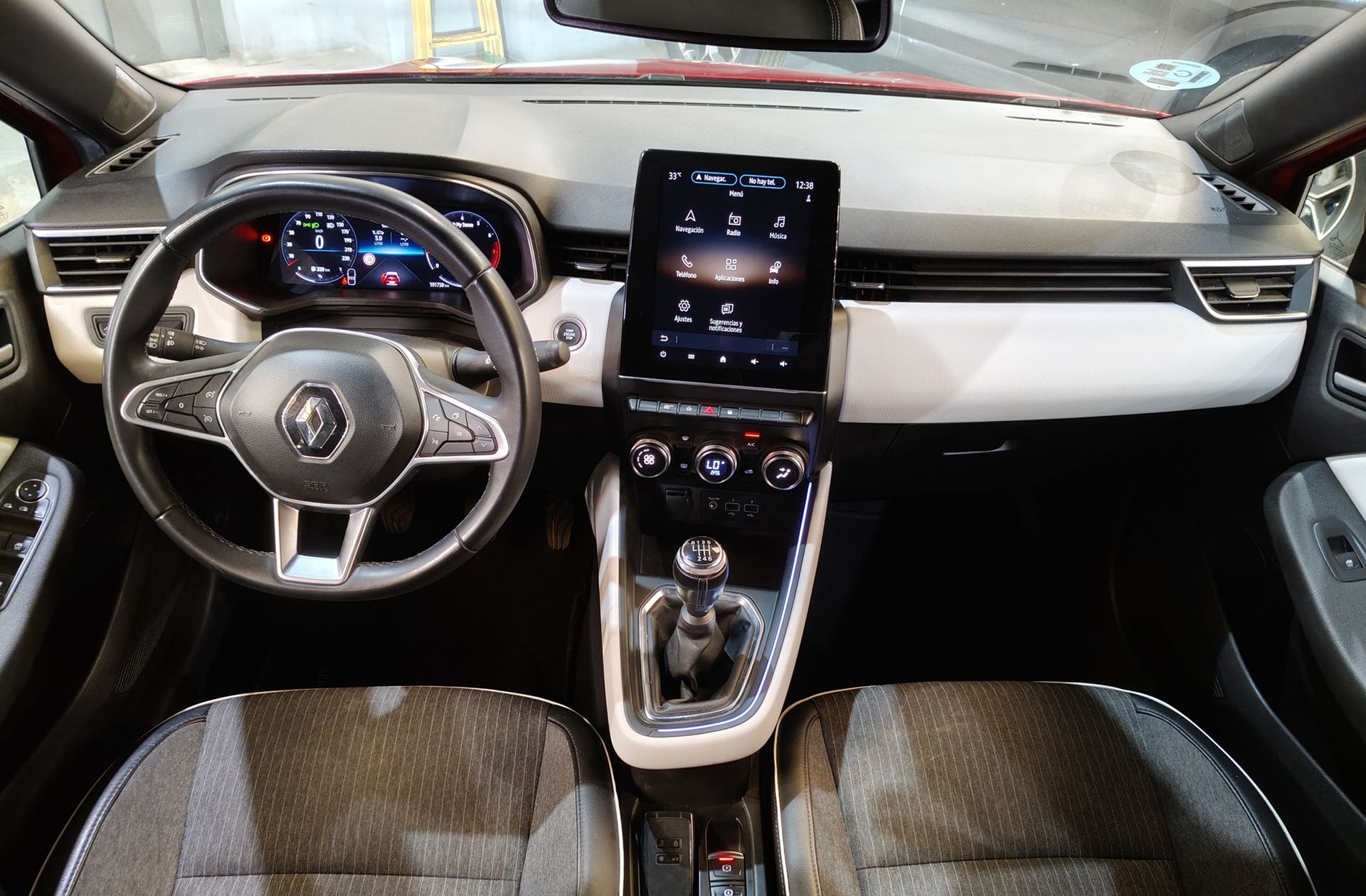 Renault Clio Techno TCe - foto 6
