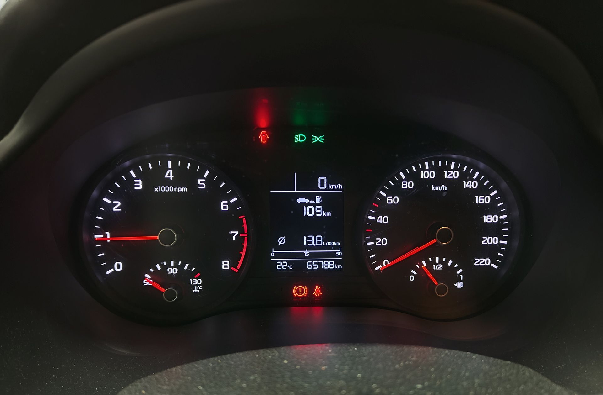 Kia Stonic 1.0 T-GDi Drive - foto 21