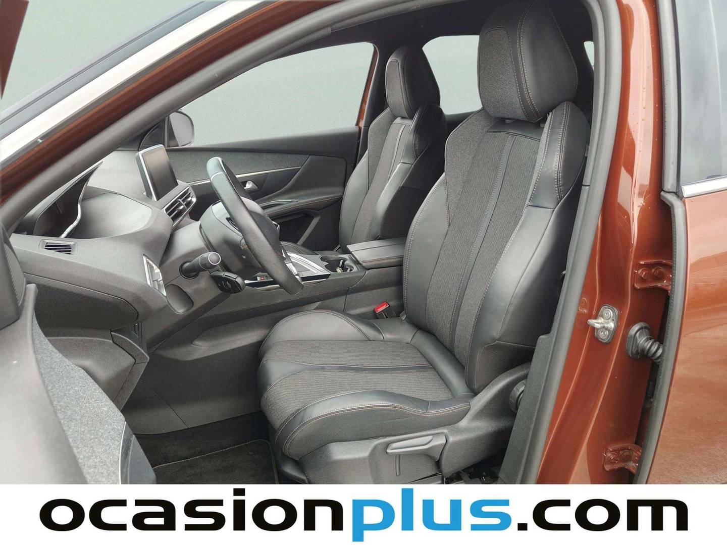 Foto asientos delanteros Peugeot 3008 Peugeot 3008 BlueHDi 120 S&S GT-Line (120 CV)