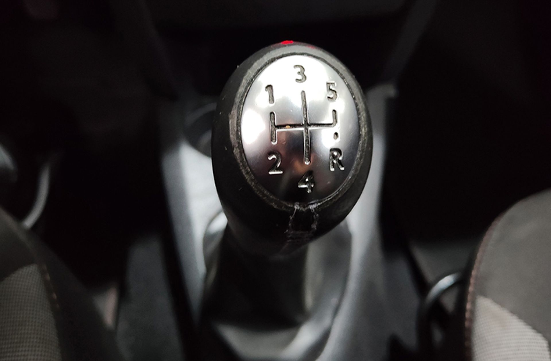 Dacia Sandero Serie Limitada Xplore TCe - foto 5