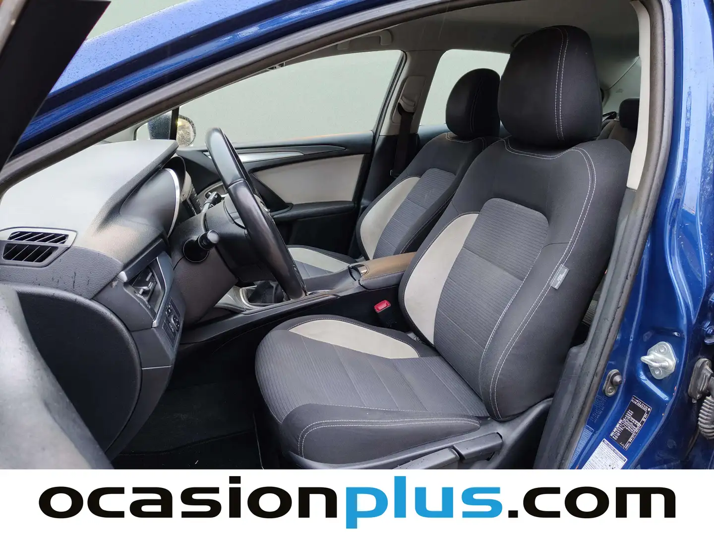 Foto Toyota Avensis Toyota Avensis 150D Advance (143 CV)