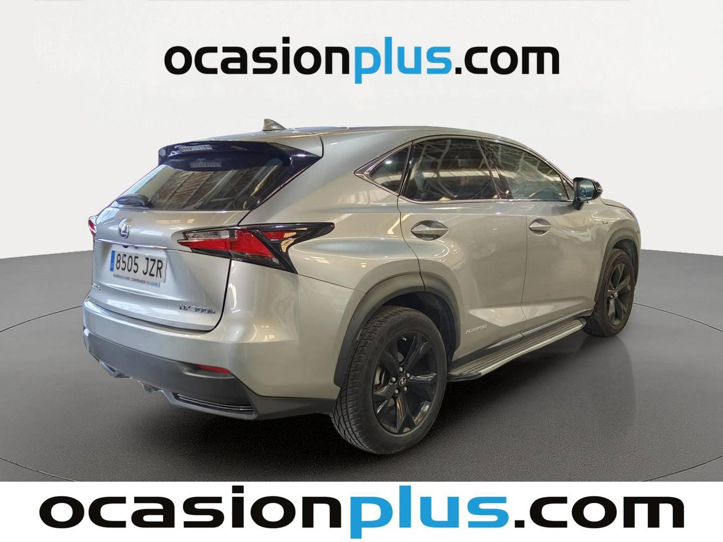 Foto trasera Lexus NX Lexus NX 300h Sport Edition 2WD (197 CV) derecha