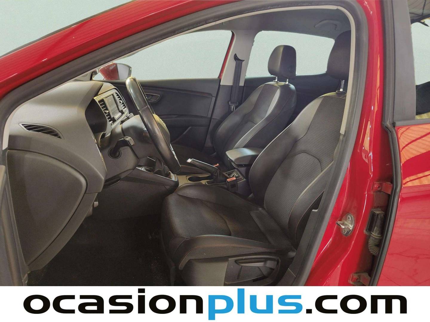Foto asientos delanteros Seat León Seat León 1.4 TSI S&S FR (125 CV)