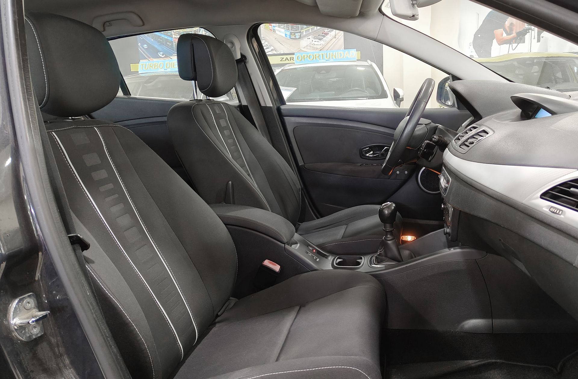 Renault Mégane TCe 115 Dynamique Energy - foto 16