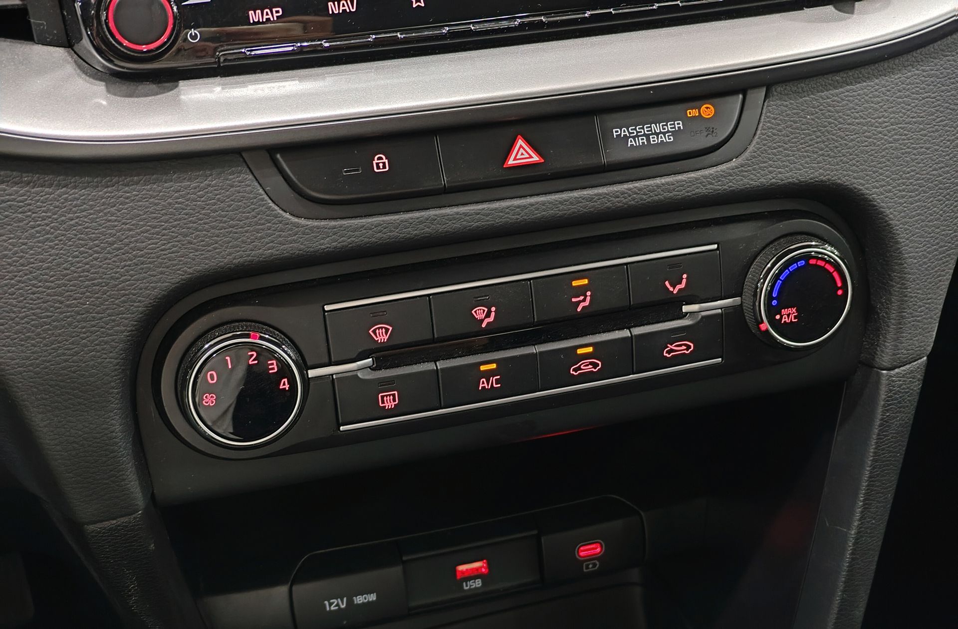 Kia Ceed 1.0 T-GDi Concept - foto 27