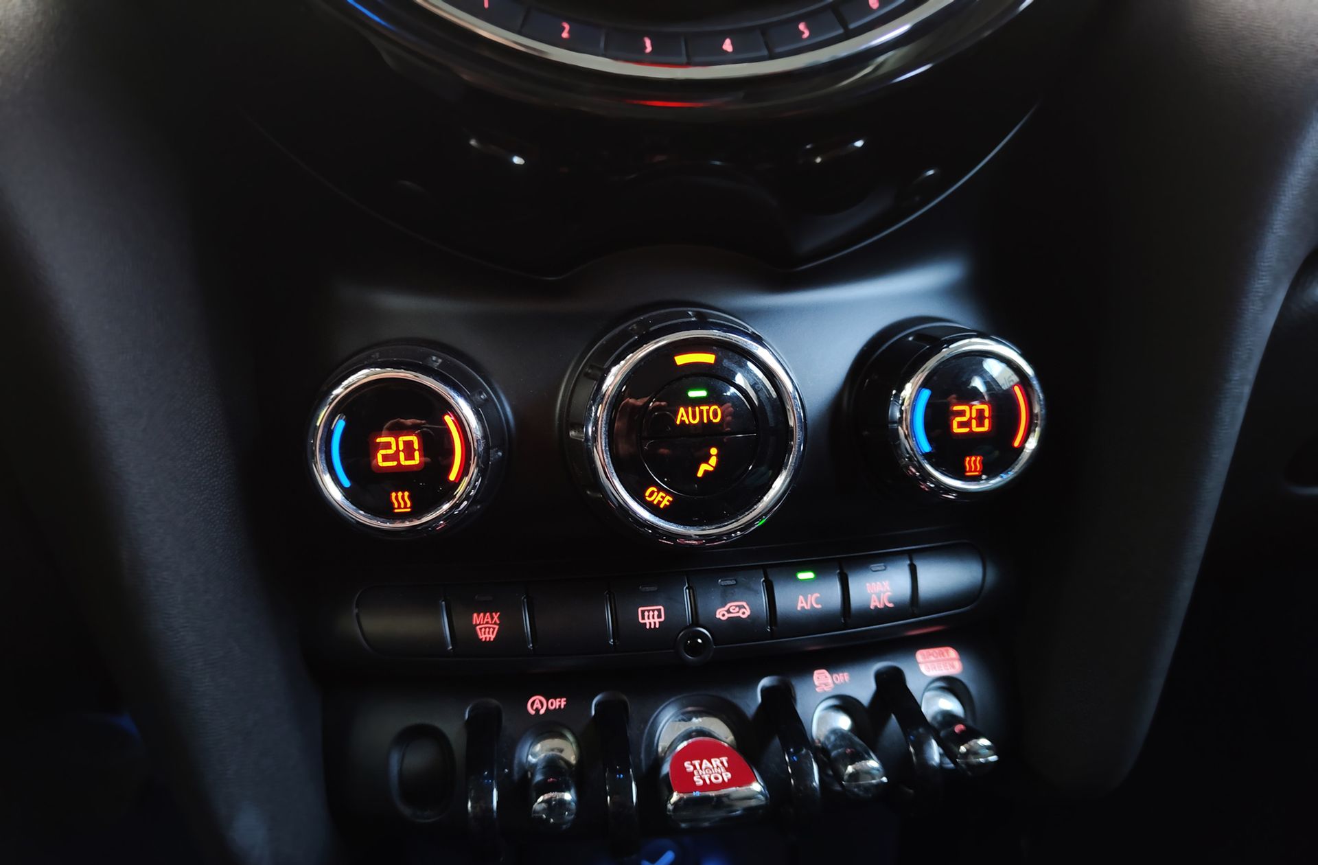 MINI Cooper D - foto 31