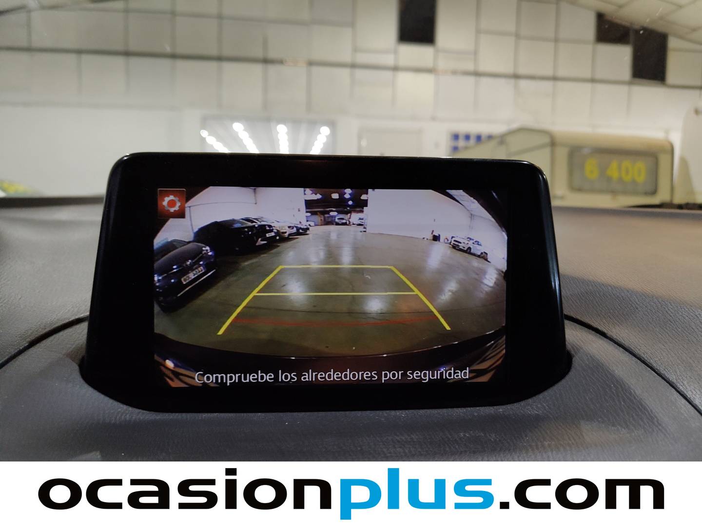 Equipamiento del Mazda Mazda3 Mazda Mazda 3 2.0 GE Luxury+Navegador MT (120 CV)