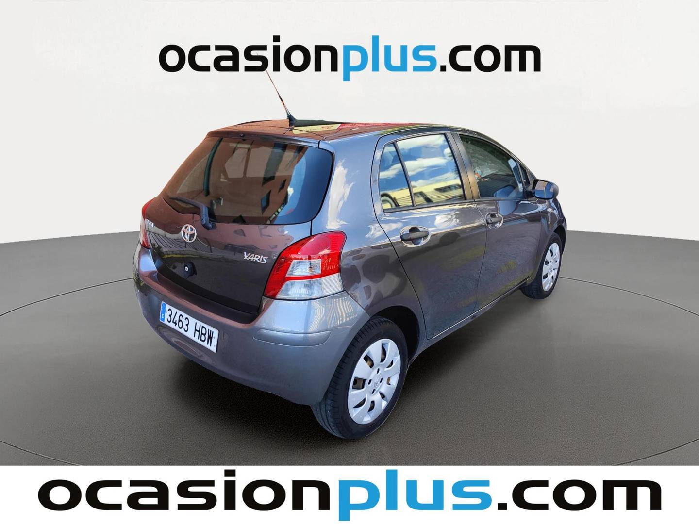 Foto trasera Toyota Yaris Toyota Yaris 1.0 VVT-I Live  (69 CV) derecha