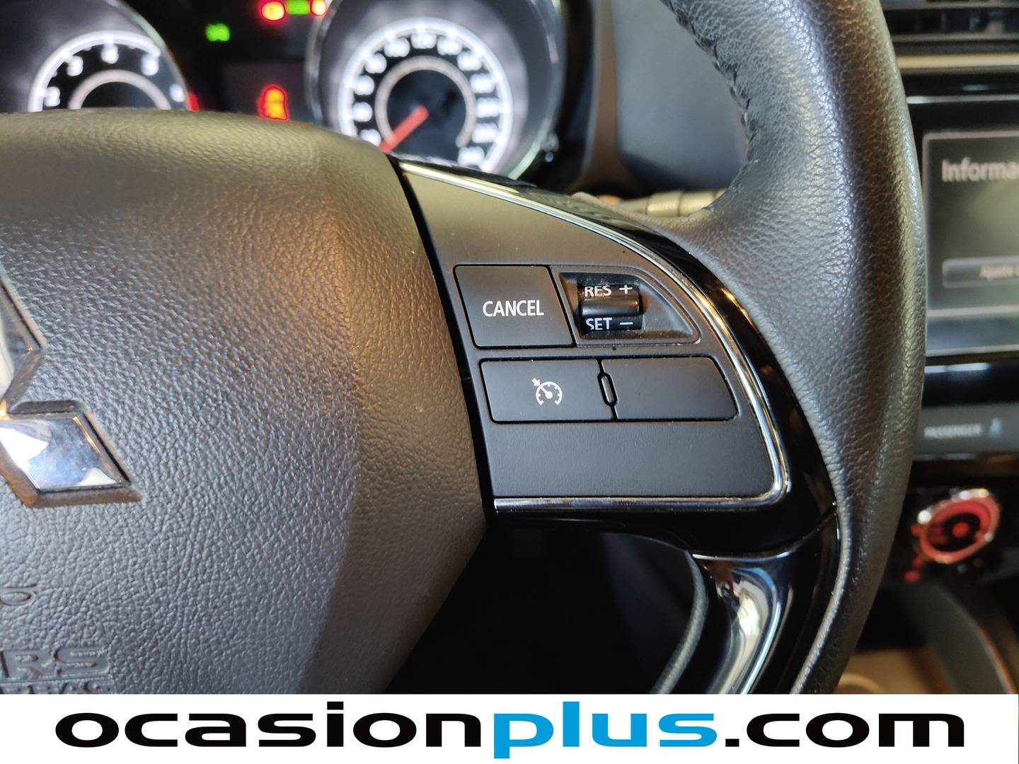 Mitsubishi ASX Mitsubishi ASX 160 MPI Motion (117 CV) seminuevo