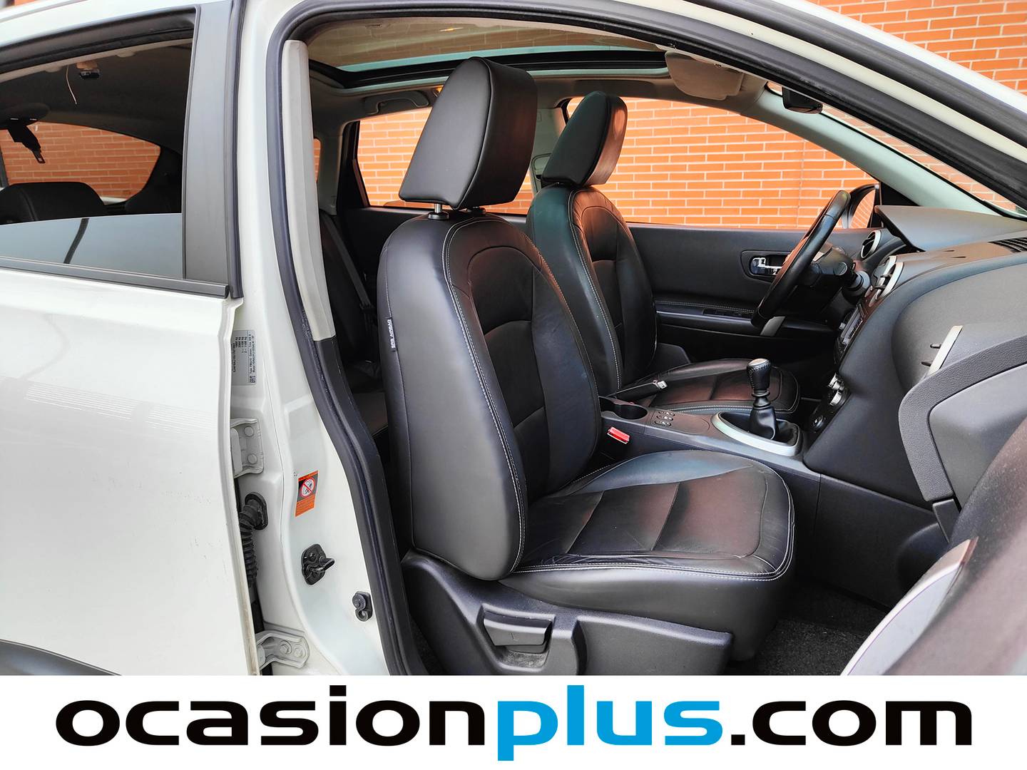 Nissan QASHQAI Nissan Qashqai TEKNA PREMIUM 4X2 17 manual