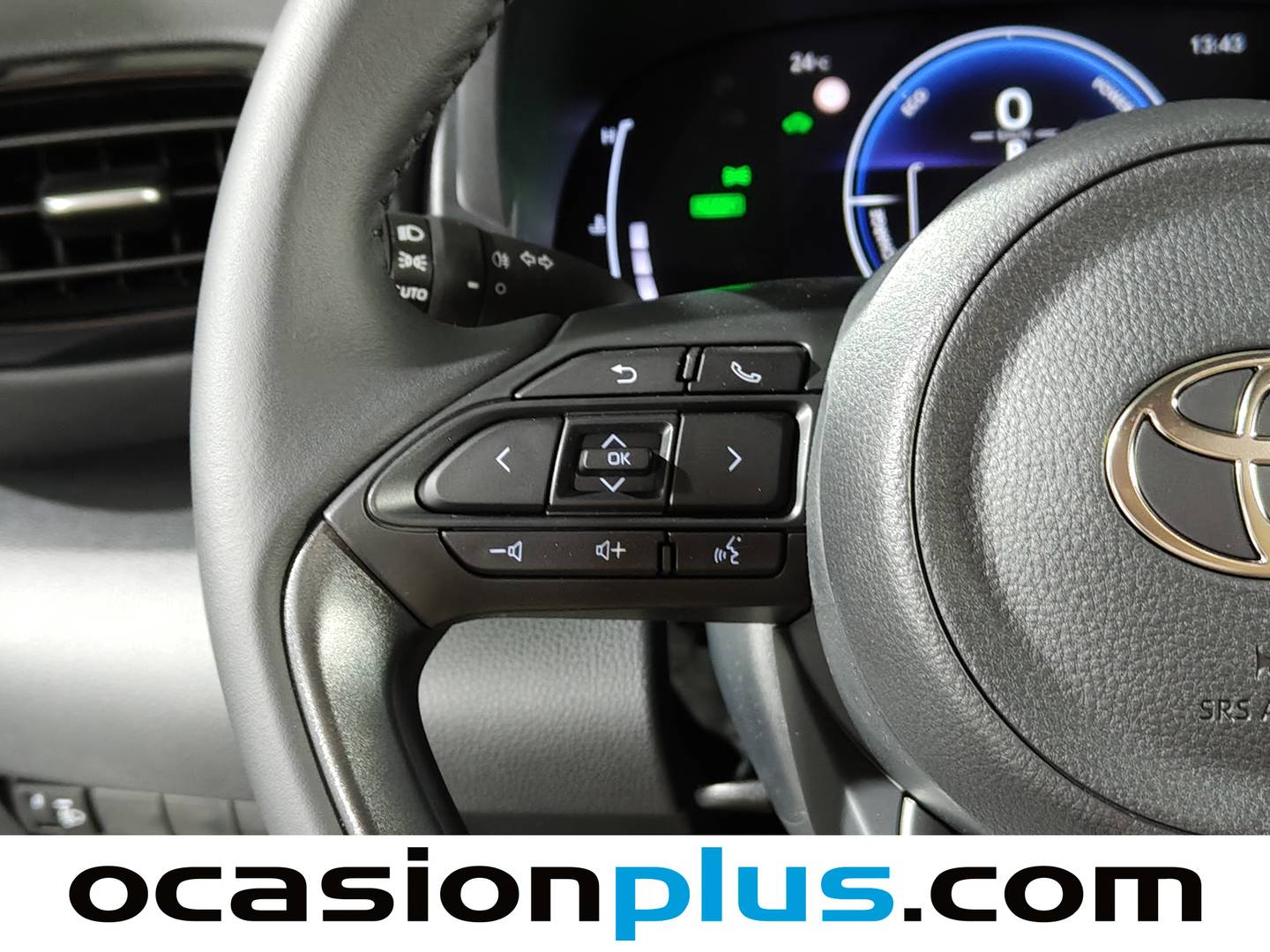 Foto Toyota Yaris Cross Toyota Yaris Cross 120H Business Plus (116 CV)