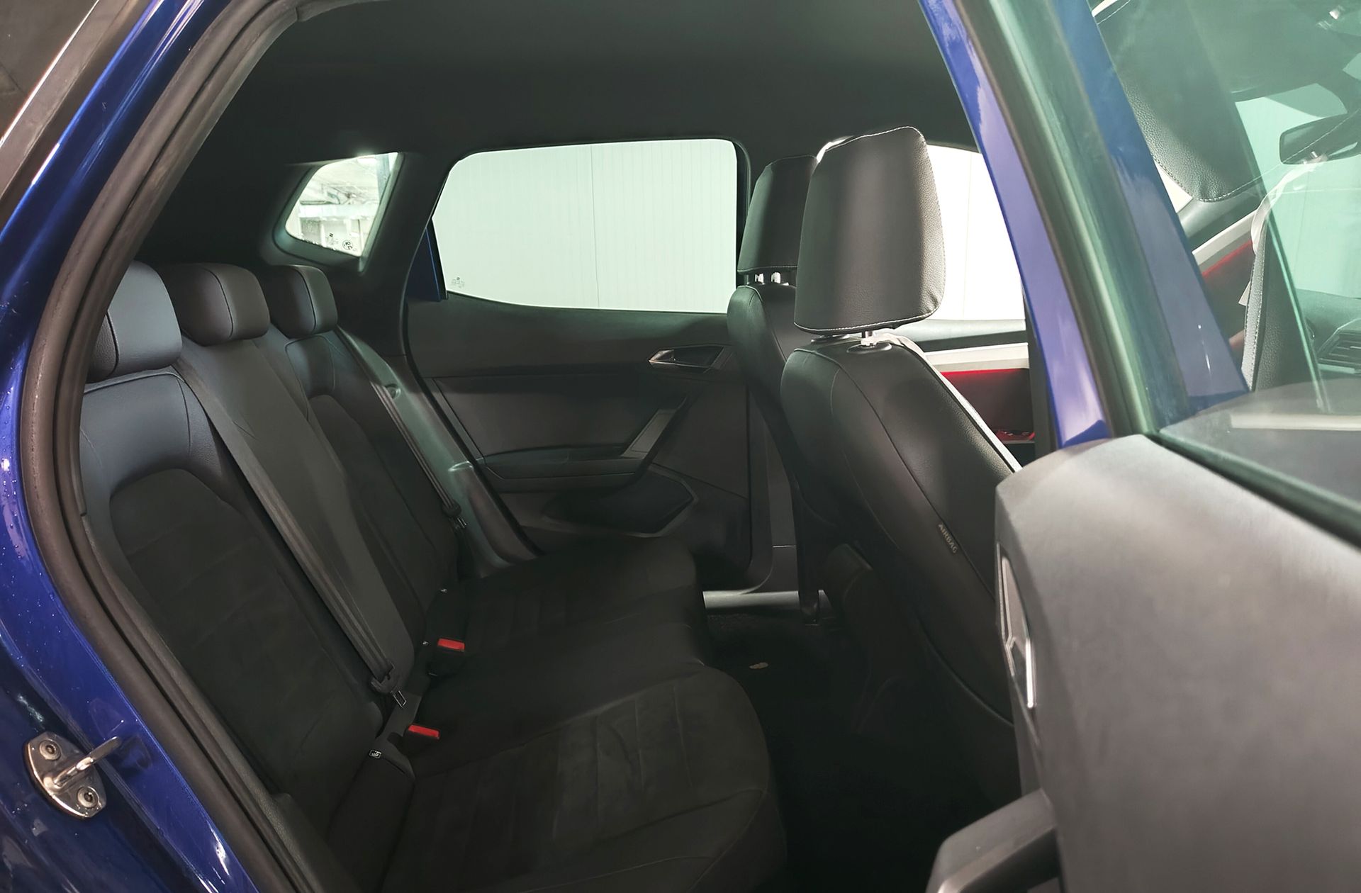 SEAT Arona 1.6 TDI Xcellence - foto 16