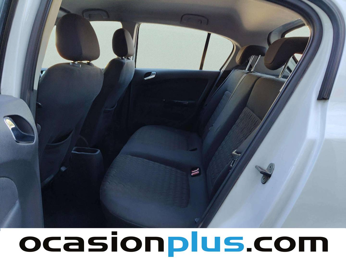 Foto asientos traseros Opel Corsa Opel Corsa 1.3 ecoFLEX Selective (75 CV)