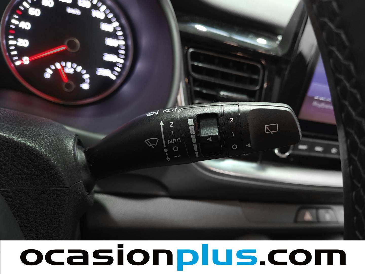 Foto KIA Stonic Kia Stonic 1.0 T-GDi MHEV Drive iMT (120 CV)