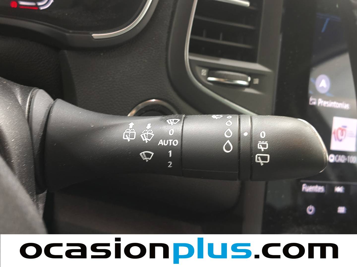 Renault Mégane Renault Megane Sport Tourer Techno TCe (140 CV) EDC GPF km 0