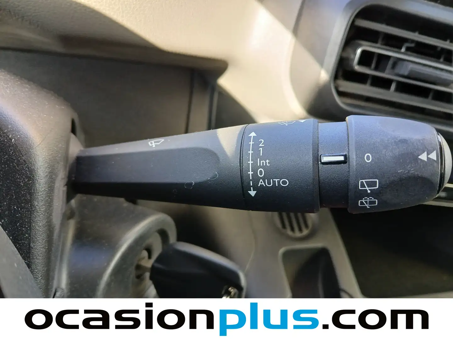 Foto Peugeot Rifter Peugeot Rifter PureTech 110 Active Standard Nav+ (110 CV)