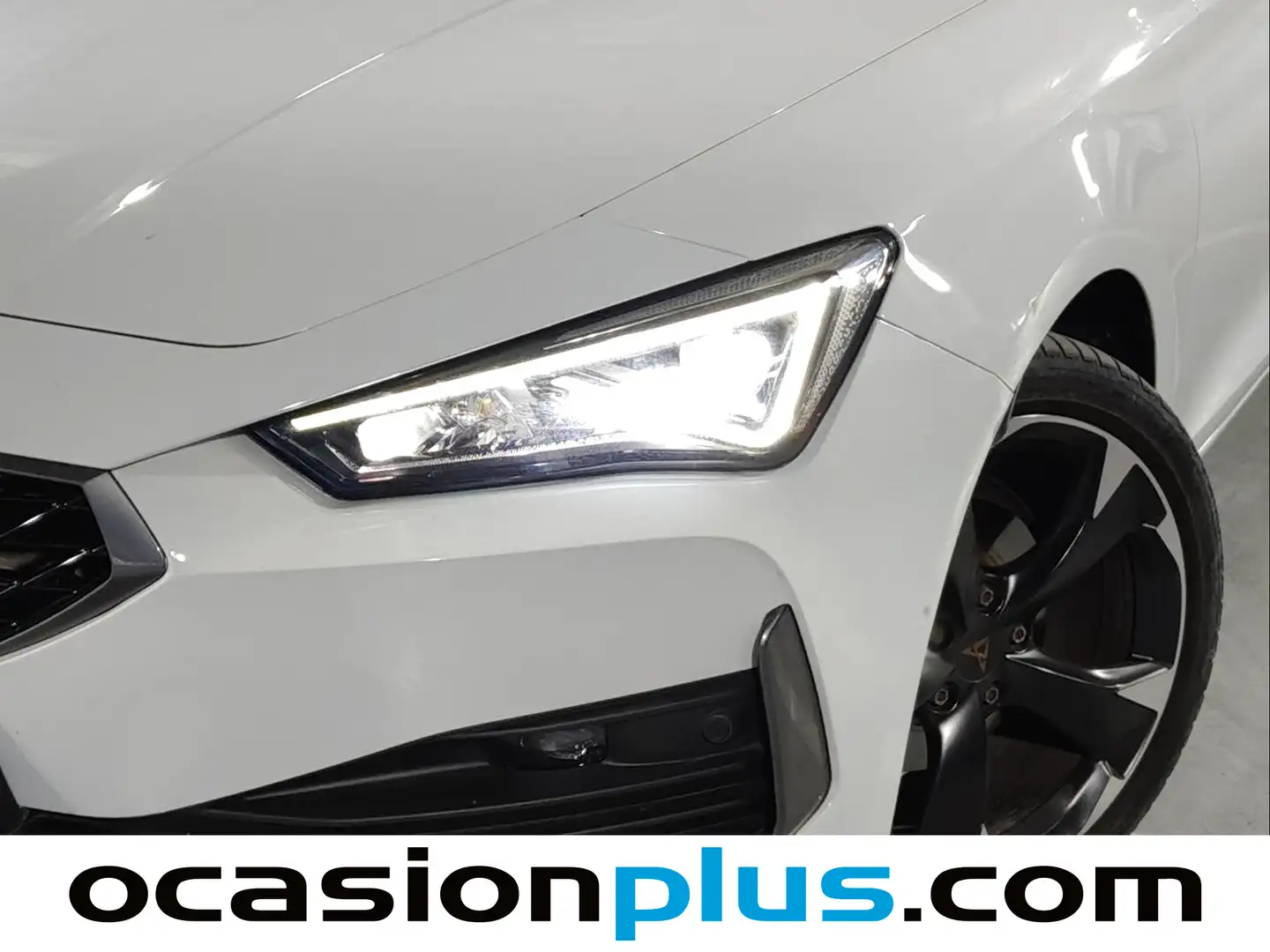 Foto Cupra León CUPRA León 1.5 eTSI DSG (150 CV)