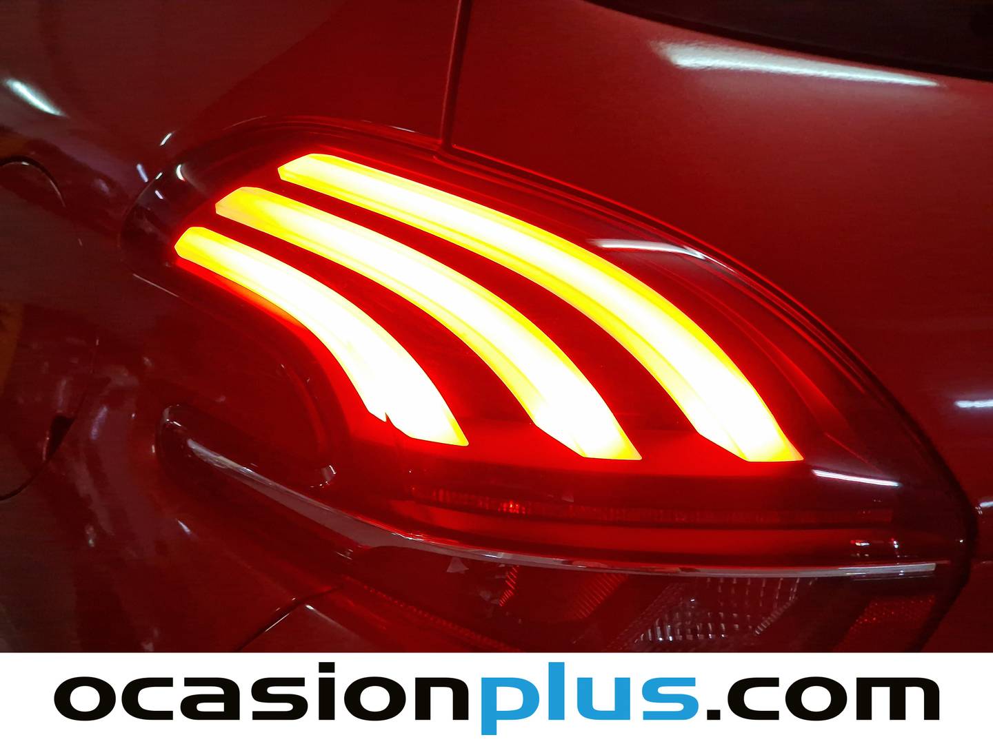 Extras del Peugeot 208 Peugeot 208 PureTech Signature (82 CV)
