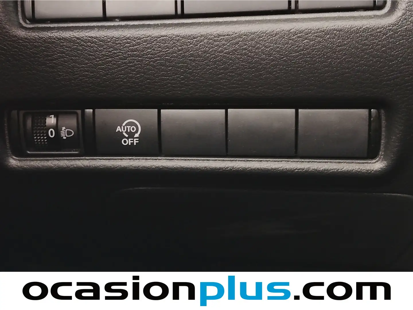 Foto Nissan JUKE Nissan Juke DIG-T N-Connecta 4x2 DCT (114 CV)