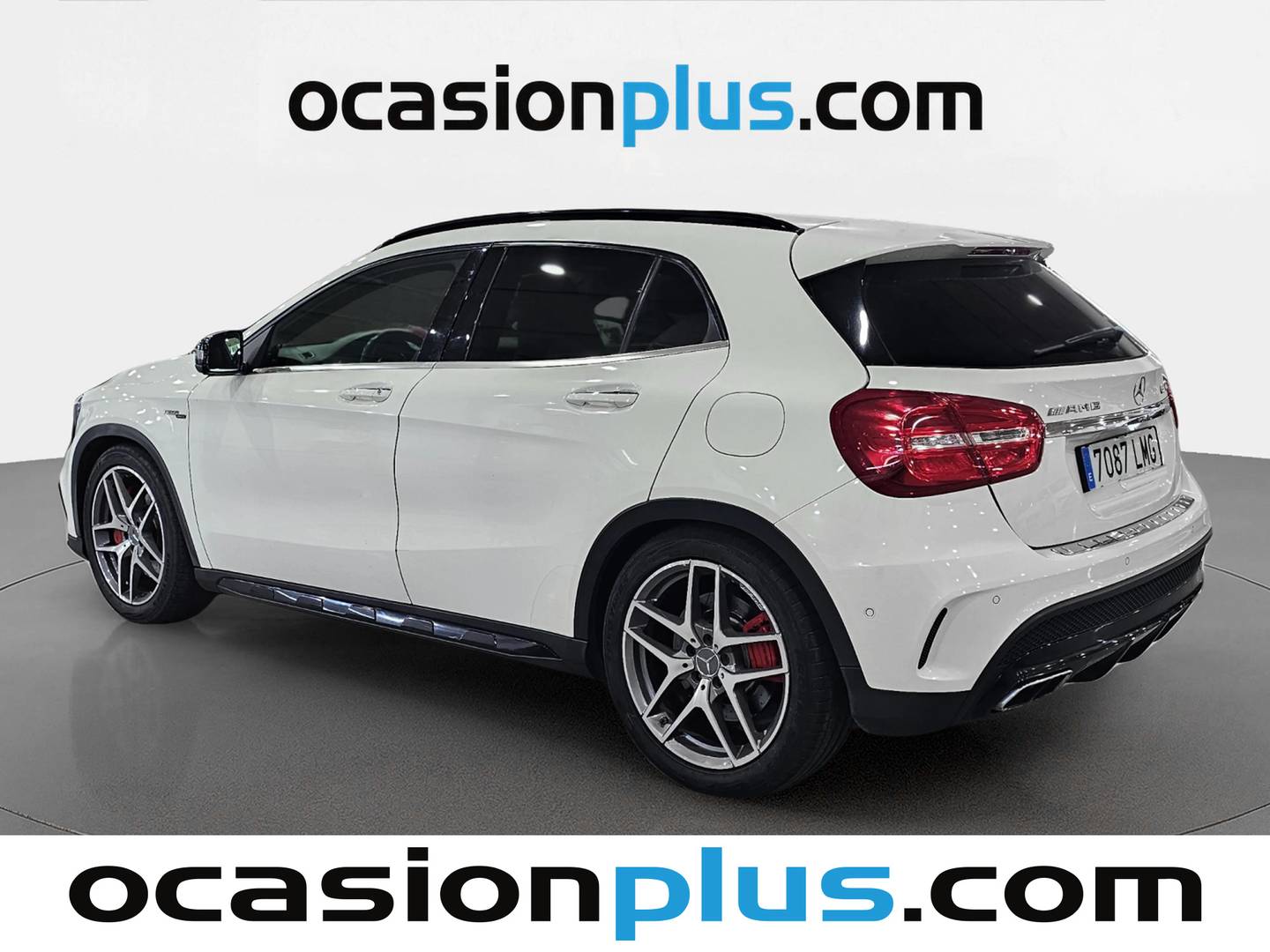Foto trasera Mercedes GLA Mercedes GLA AMG 45 4Matic (381 CV) derecha