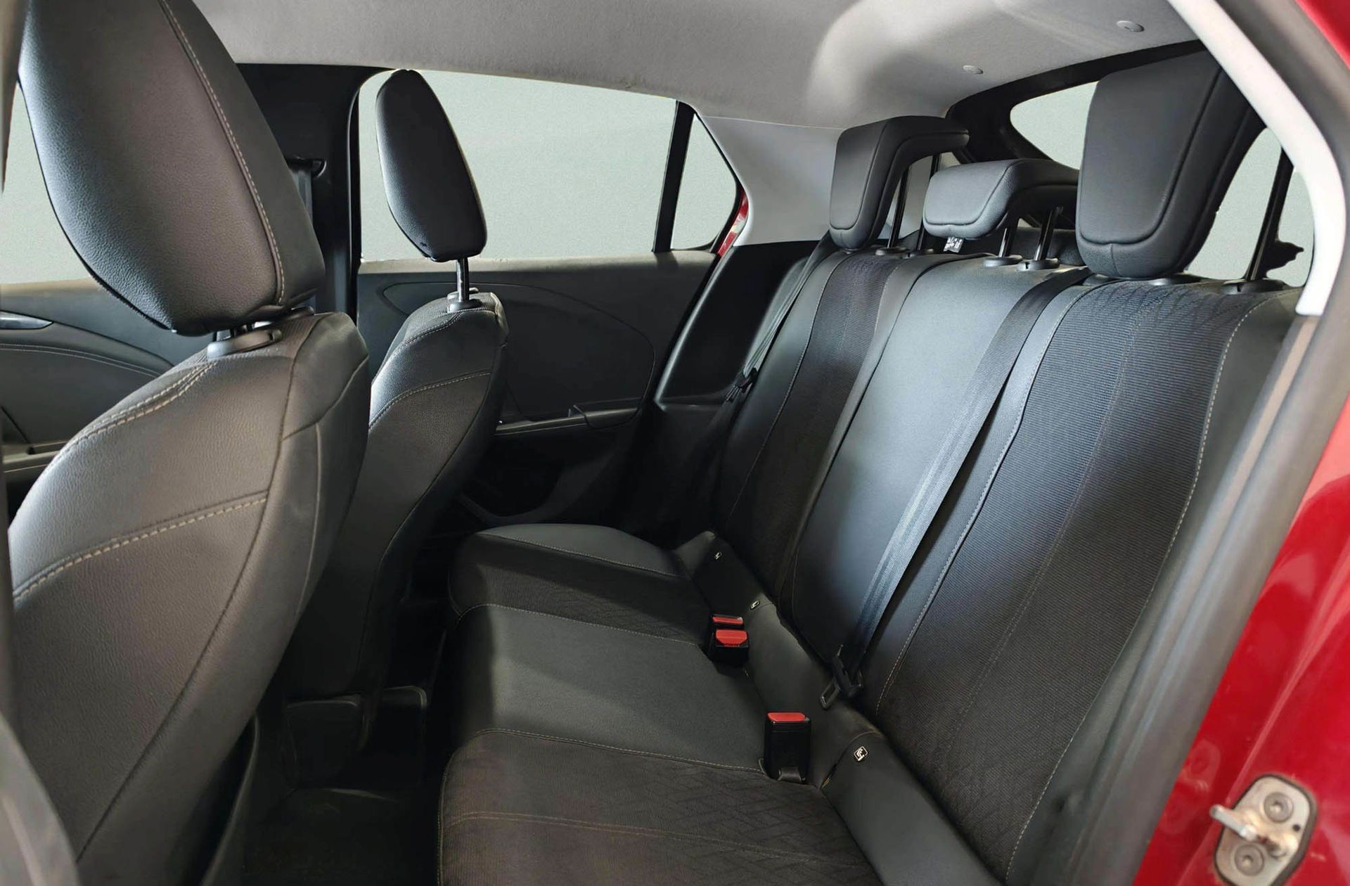 Opel Corsa 1.2 Turbo XHL Elegance - foto 11