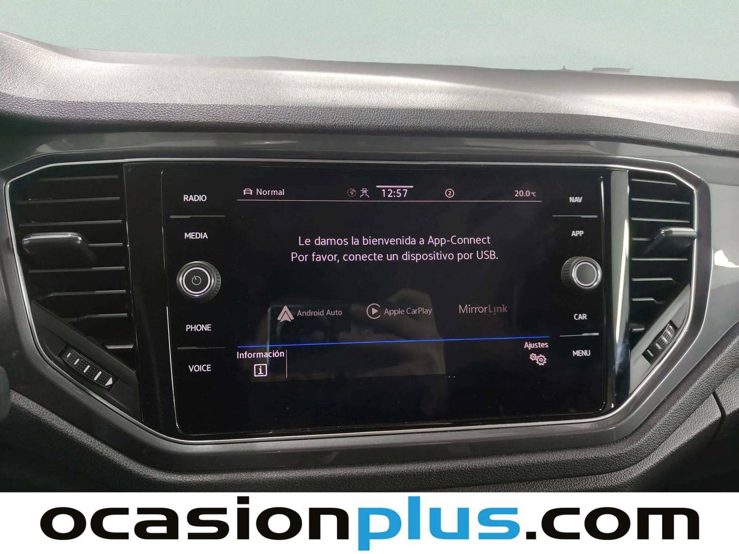 Foto Volkswagen T-Roc Volkswagen T-Roc Sport 2.0 TSI 4Motion (190 CV) DSG 4x4