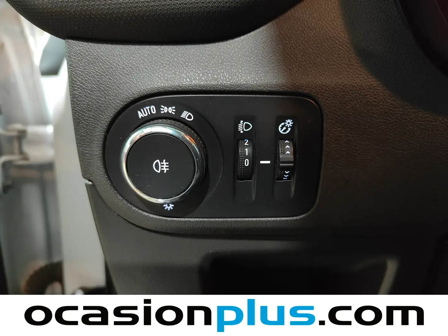 Foto Opel Crossland Opel Crossland 1.2 Edition (110 CV)