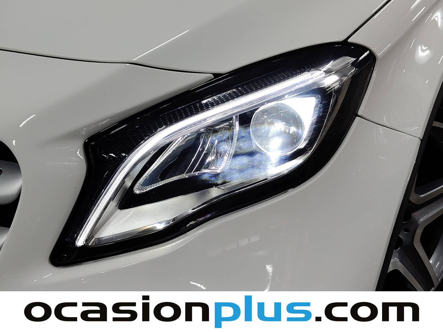 Paquetes del Mercedes GLA Mercedes-Benz GLA GLA 200 (156 CV)