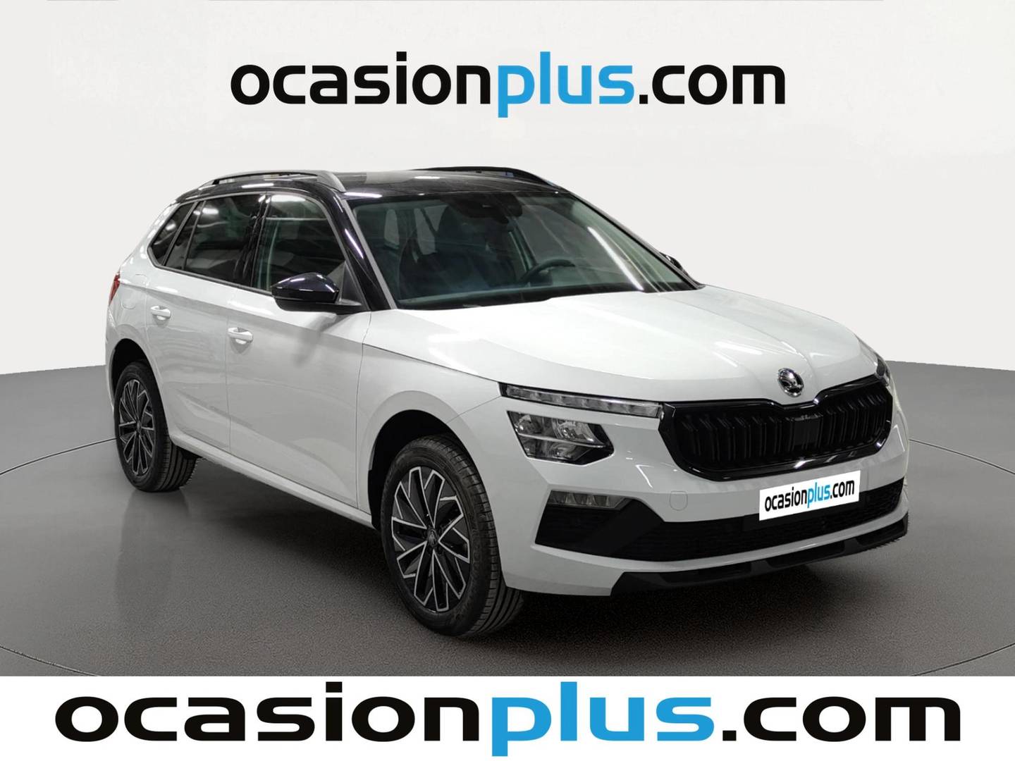 Foto delantera Skoda Kamiq Skoda Kamiq 1.0 TSI Selection DSG (115 CV) derecha