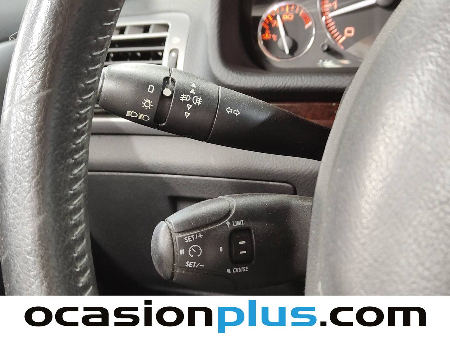 Extras y acabados del Peugeot 407 Peugeot 407 2.0 Sport (140 CV)