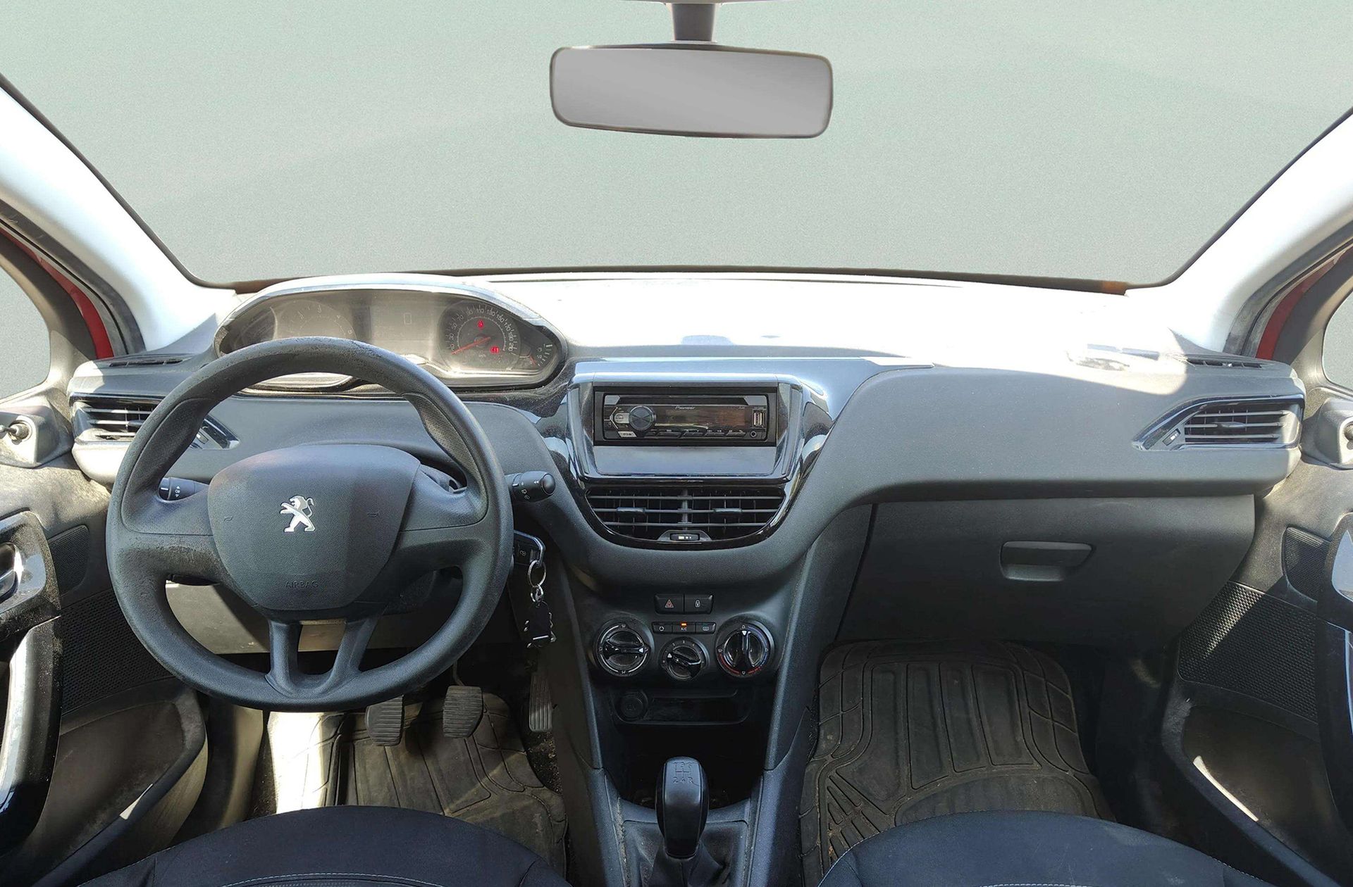 Peugeot 208 1.4 HDi Access - foto 6