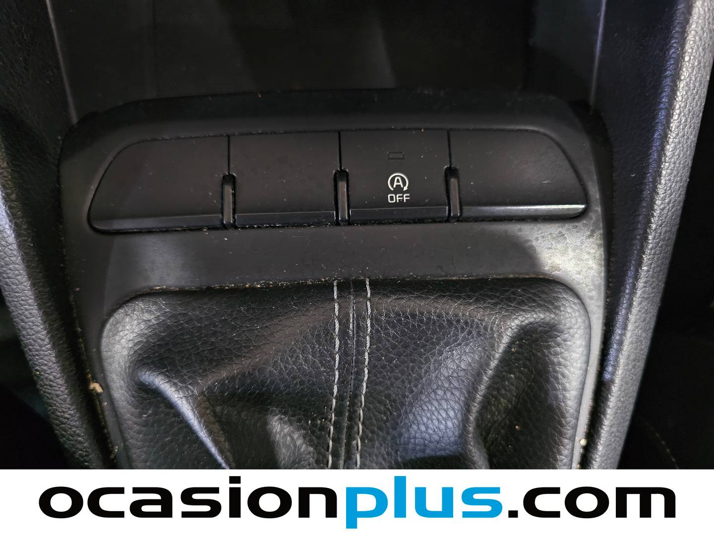 Equipamiento del KIA Rio KIA Rio 1.2 CVVT Business (84 CV)